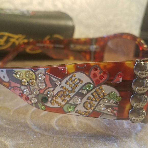 Ed Hardy Sunglasses - Picture 2 of 4